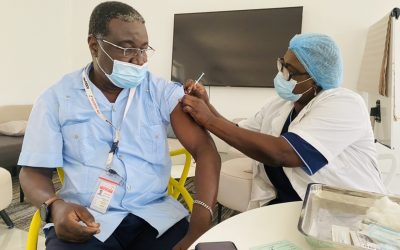 Lutte contre la Covid-19, Air Sénégal vaccine son personnel